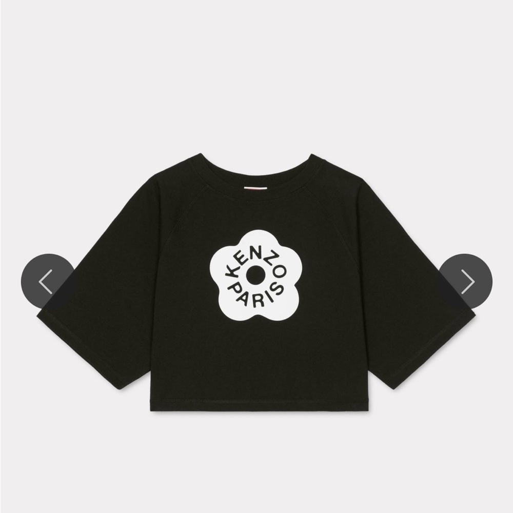 Kenzo Black and White Sleeve Tee 
Fits better for Small. (Oversized)